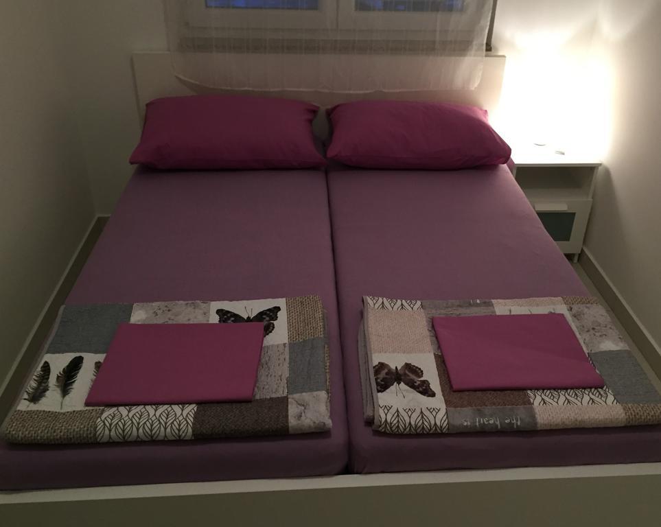 Apartmani Orhideja Rab Town Eksteriør bilde