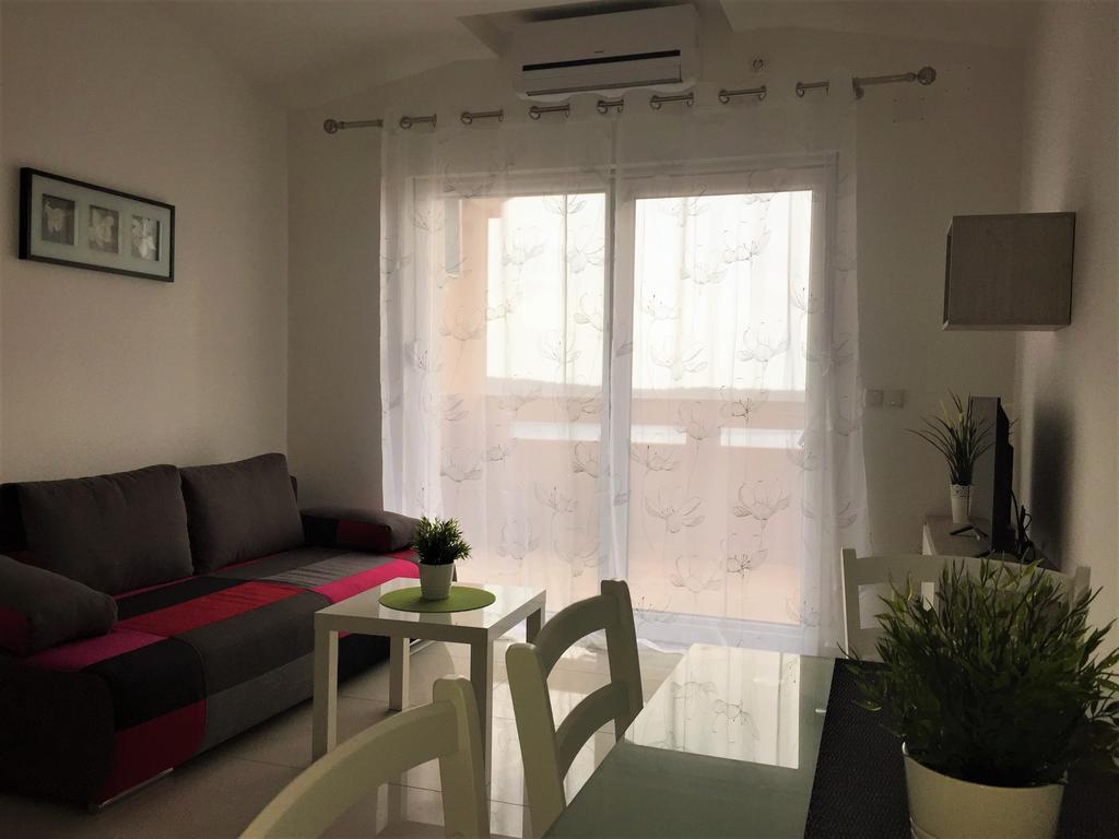 Apartmani Orhideja Rab Town Eksteriør bilde